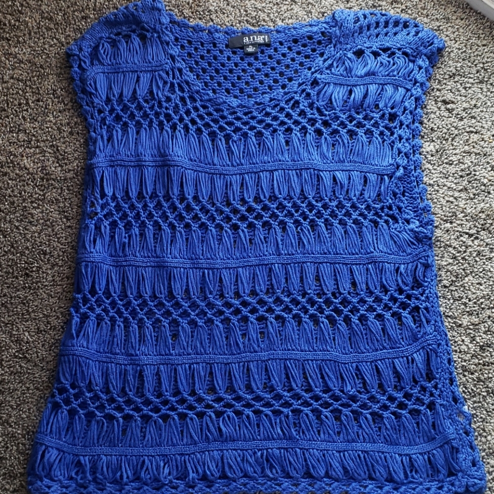 Petite sweater ana a new approach